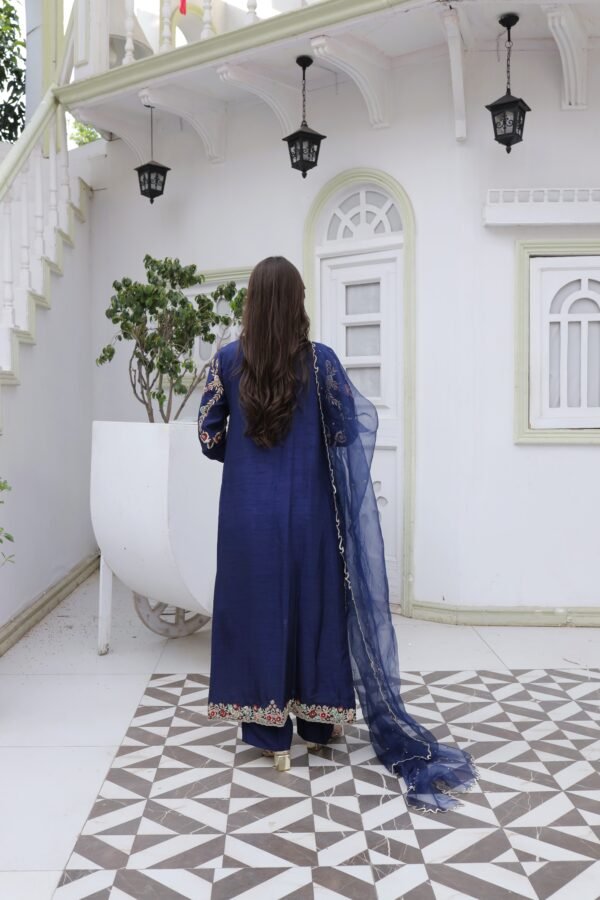 Midnight Bloom Embroidered Set - Image 2