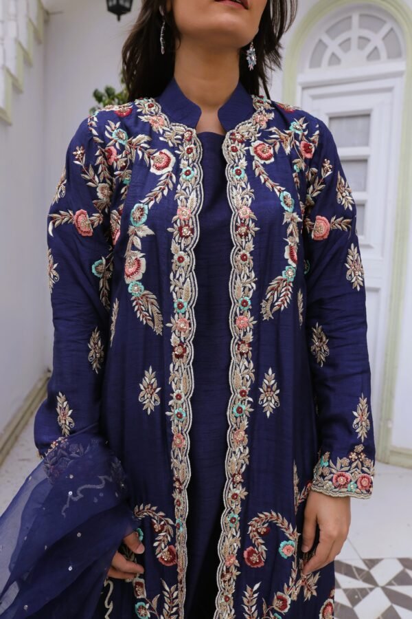 Midnight Bloom Embroidered Set - Image 4
