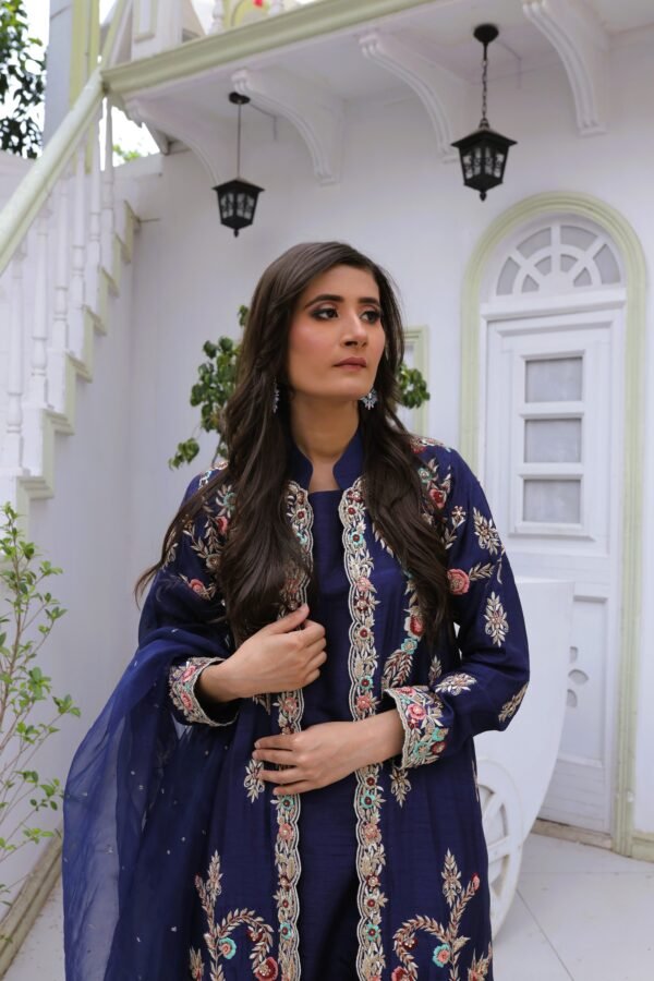 Midnight Bloom Embroidered Set - Image 3
