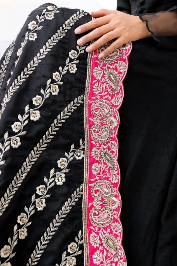 Zeenat-e-Shab - Image 5