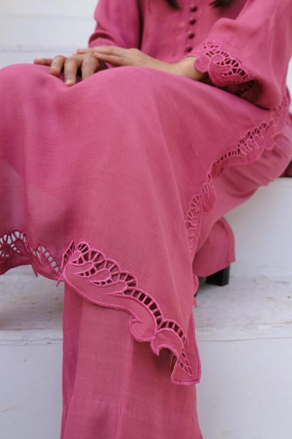 Rose Glow-Raw silk Fabric - Image 3